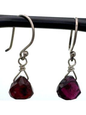 Handmade Sterling Silver Garnet Dangle Drop Earrings Faceted Gemstones Vtg